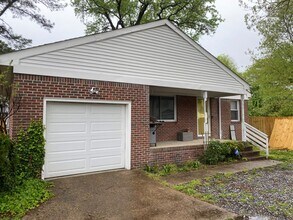 4864 Kennebeck Ave in Norfolk, VA - Building Photo - Building Photo
