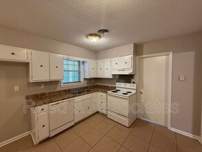 4096 Silverleaf Rd in Memphis, TN - Building Photo - Building Photo