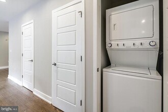 820-24 N 3rd St, Unit UNIT 204 in Philadelphia, PA - Building Photo - Building Photo