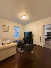 235 Charles St in Cambridge, MA - Building Photo - Building Photo