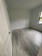 2567 12th Ave NE in Naples, FL - Building Photo - Building Photo