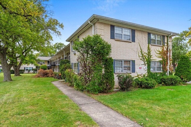 property at 1725 Howard Ave