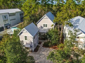 326 Canal St in Santa Rosa Beach, FL - Building Photo - Building Photo