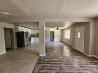 3103 Sunnydale Dr photo'