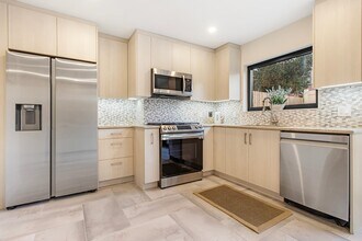 5501 John F. Kennedy Blvd in West New York, NJ - Building Photo - Building Photo