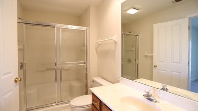 Retreat at Windemere in Westerville, OH - Foto de edificio - Interior Photo