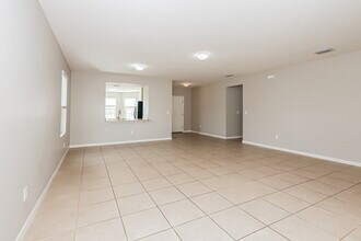 1418 SW 1st Ave in Cape Coral, FL - Building Photo - Building Photo