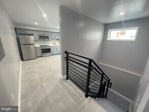 1611 Ridge Ave in Philadelphia, PA - Building Photo - Building Photo