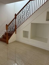 4890 NW 108th Pl in Doral, FL - Building Photo - Building Photo