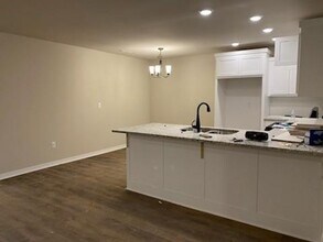 2314 W Persimmon St in Rogers, AR - Building Photo - Building Photo