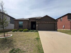 306 Golden Sands Ln in Princeton, TX - Building Photo