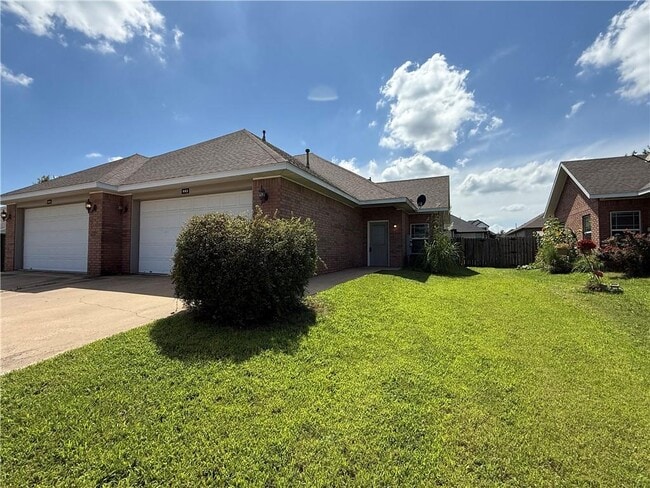 property at 663 Appleridge Dr