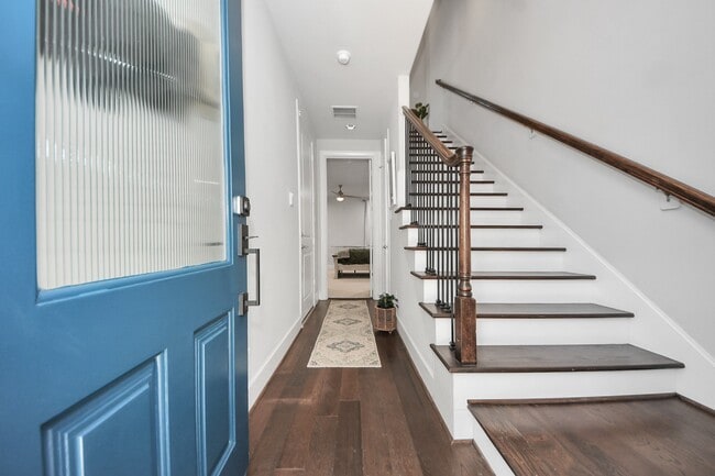 property at 9614 Riddlewood Ln