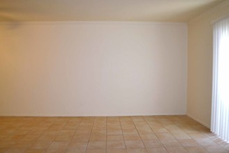 4211 E Palm Ln-Unit -UNIT 105 in Phoenix, AZ - Foto de edificio - Building Photo