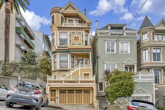 2070 Pacific Ave, Unit SI ID1508534P in San Francisco, CA - Building Photo - Building Photo