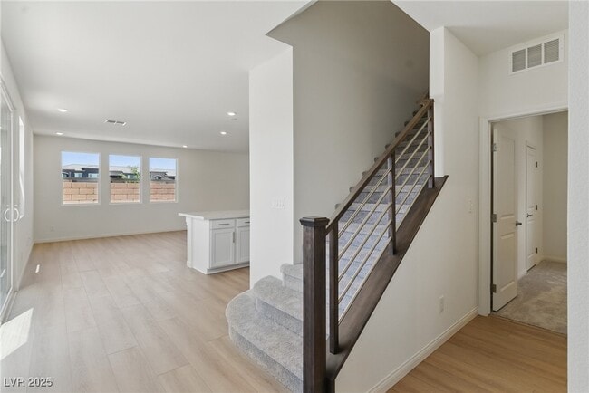 9174 Vesey Ave in Las Vegas, NV - Building Photo - Building Photo
