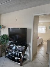 2916 W Wilder Ave in Tampa, FL - Building Photo - Building Photo