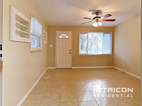11896 104 Ln N in Largo, FL - Building Photo - Building Photo
