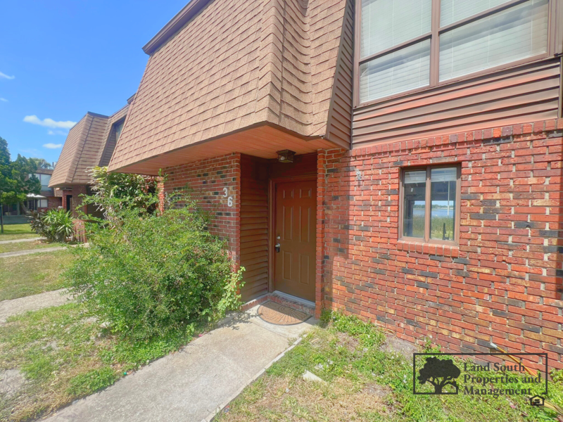 1836 N Crystal Lake Dr in Lakeland, FL - Building Photo