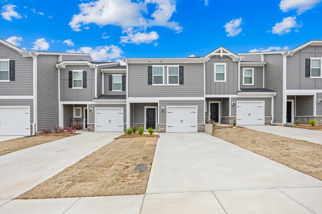 5123 Brailey Cir in Kannapolis, NC - Foto de edificio - Building Photo