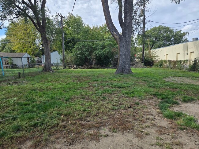 1321 N 56th St in Lincoln, NE - Building Photo - Building Photo