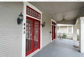 445 College St in Shreveport, LA - Foto de edificio - Building Photo