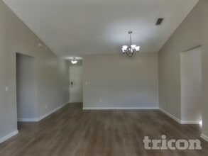 11878 Pikeville Ct in Jacksonville, FL - Building Photo - Building Photo