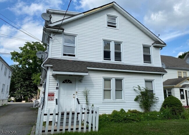 property at 18 Lexington Ave