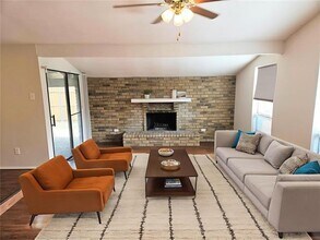 4708 Woodfield Dr in Arlington, TX - Building Photo - Building Photo