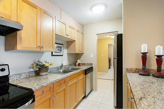 2500 S York St in Denver, CO - Building Photo - Building Photo
