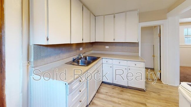 property at 222 E Harrison St