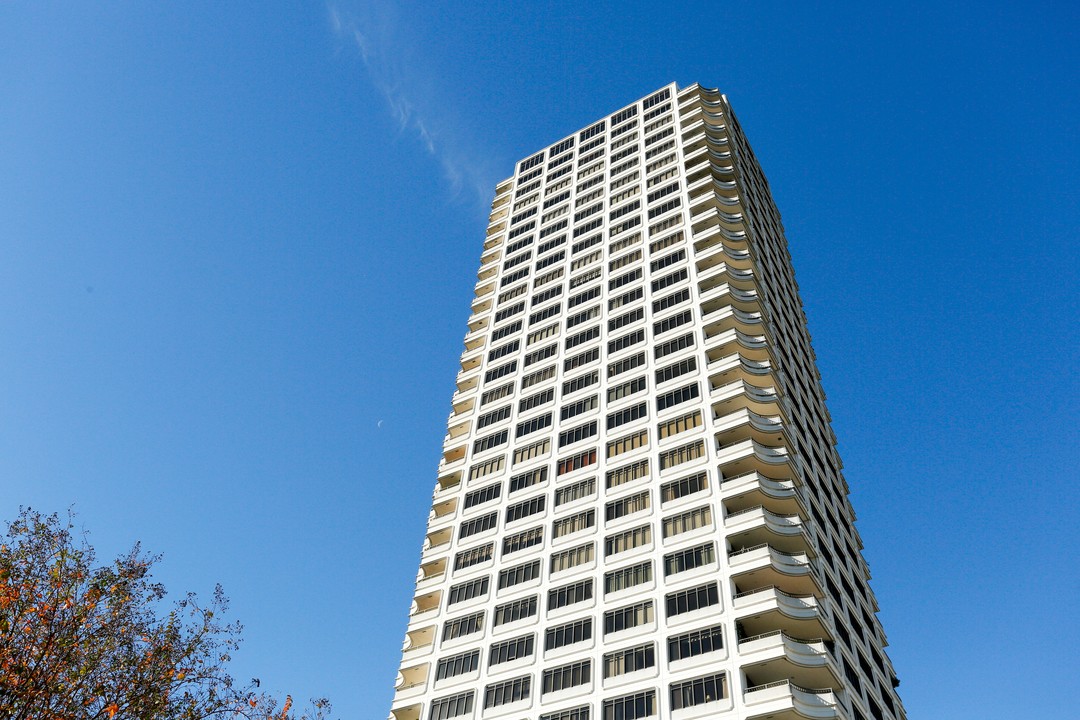 Huntingdon Houston in Houston, TX - Foto de edificio