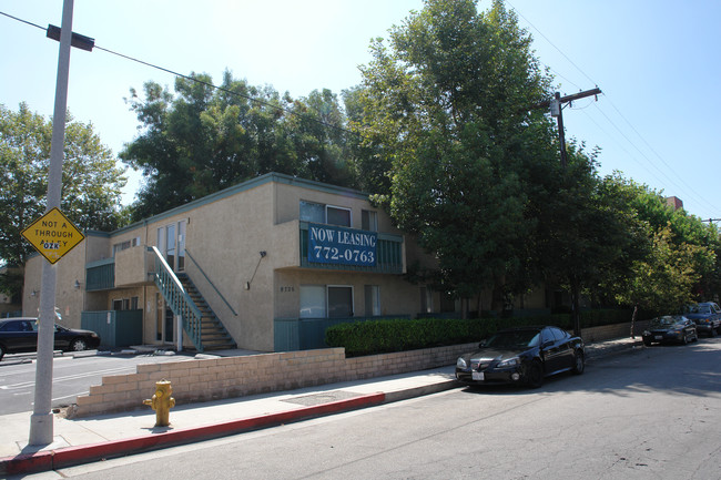 Alpine Terrace Apartments in Canoga Park, CA - Building Photo - Building Photo