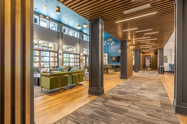 Founders Park in Columbus, OH - Foto de edificio - Interior Photo