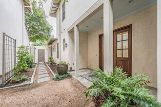 3337 W 4th St in Fort Worth, TX - Foto de edificio - Building Photo