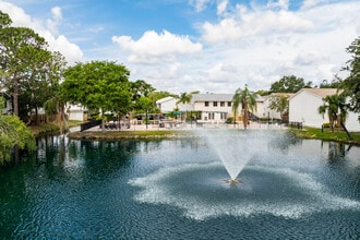 Armature Gate Townhomes in Tampa, FL - Building Photo - Building Photo