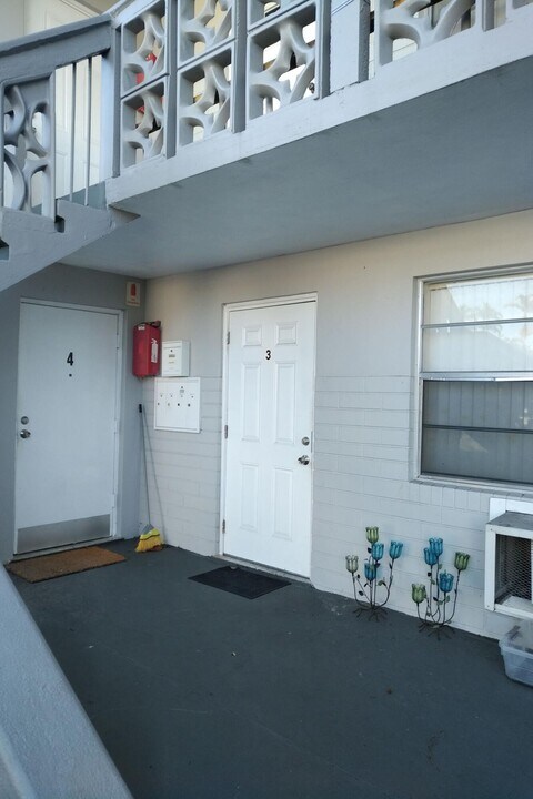 126 Cleveland St in Lake Worth Beach, FL - Building Photo