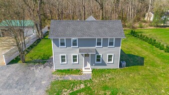 26 Toms River Rd in Jackson Township, NJ - Building Photo