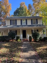 4218 Queen Victoria Pl in Greensboro, NC - Building Photo