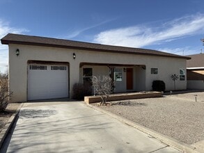 2937 Washington St NE in Albuquerque, NM - Building Photo - Building Photo