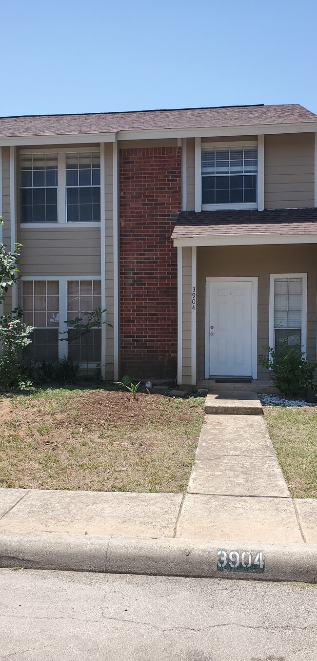 9140 Timber Path, Unit 3904