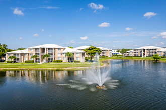 Promenade at Reflection Lakes in Ft. Myers, FL - Building Photo - Building Photo