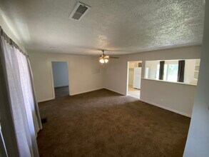 3379 SW Clare Ave in Topeka, KS - Building Photo - Building Photo