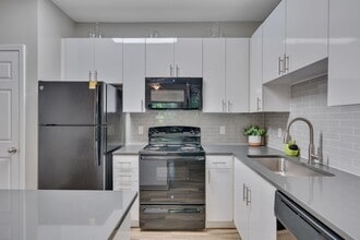 ARIUM Cary Park in Cary, NC - Foto de edificio - Building Photo