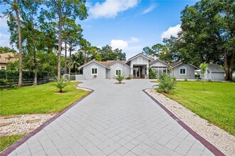 6344 NW 74th Terrace in Parkland, FL - Building Photo - Building Photo