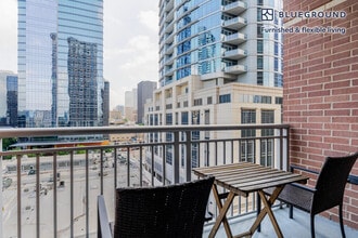 101 Colorado St in Austin, TX - Foto de edificio - Building Photo