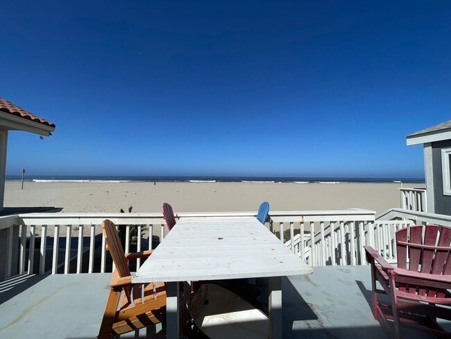 property at 4027-4029 Ocean Dr