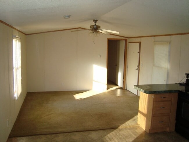 property at 6122 Shreveport Hwy