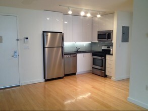 175 SPENCER ST in Brooklyn, NY - Building Photo - Building Photo