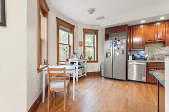 90 Browne St, Unit 3 in Brookline, MA - Building Photo - Building Photo